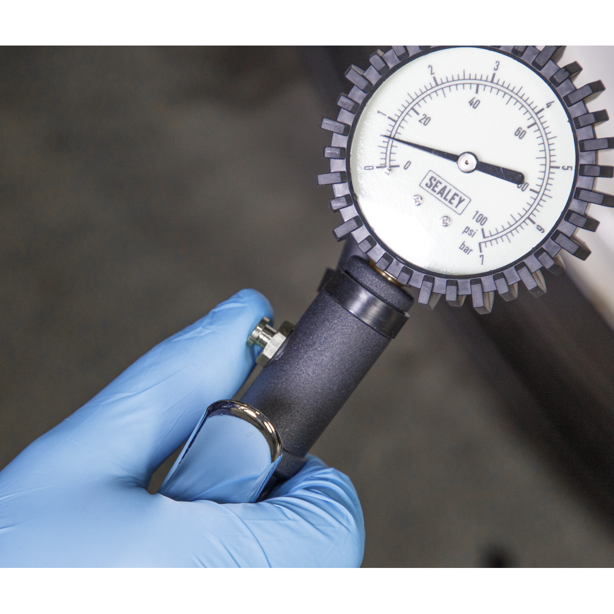 Sealey SA399 Tyre Inflator with Clip-On Connector