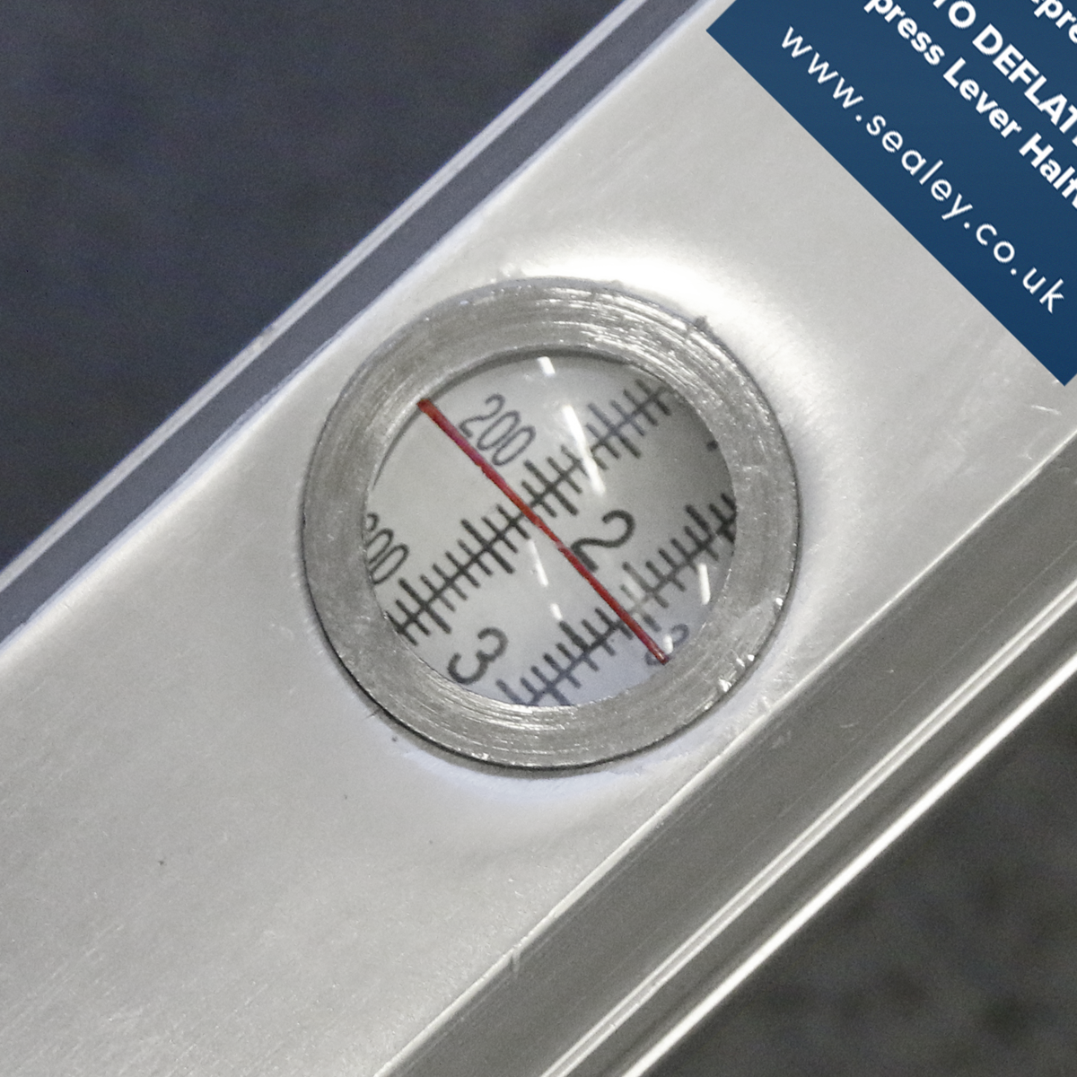 Sealey SA39 Long Type Tyre Inflator with Twin Push-On Connector