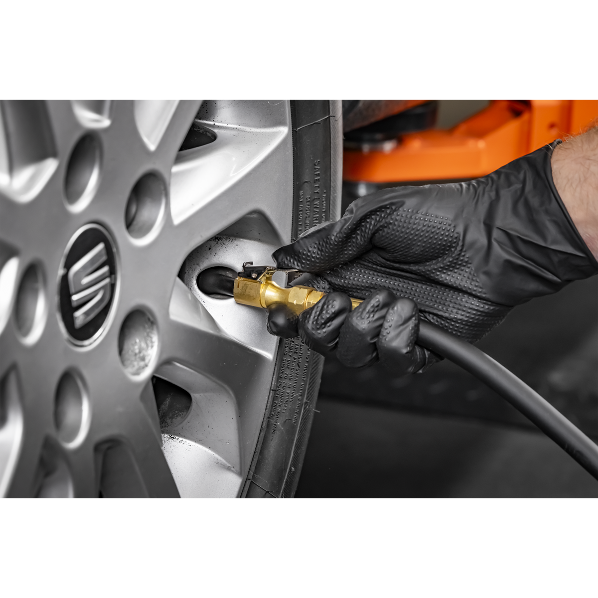 Sealey SA450 Wall Mounting Tyre Inflator Digital