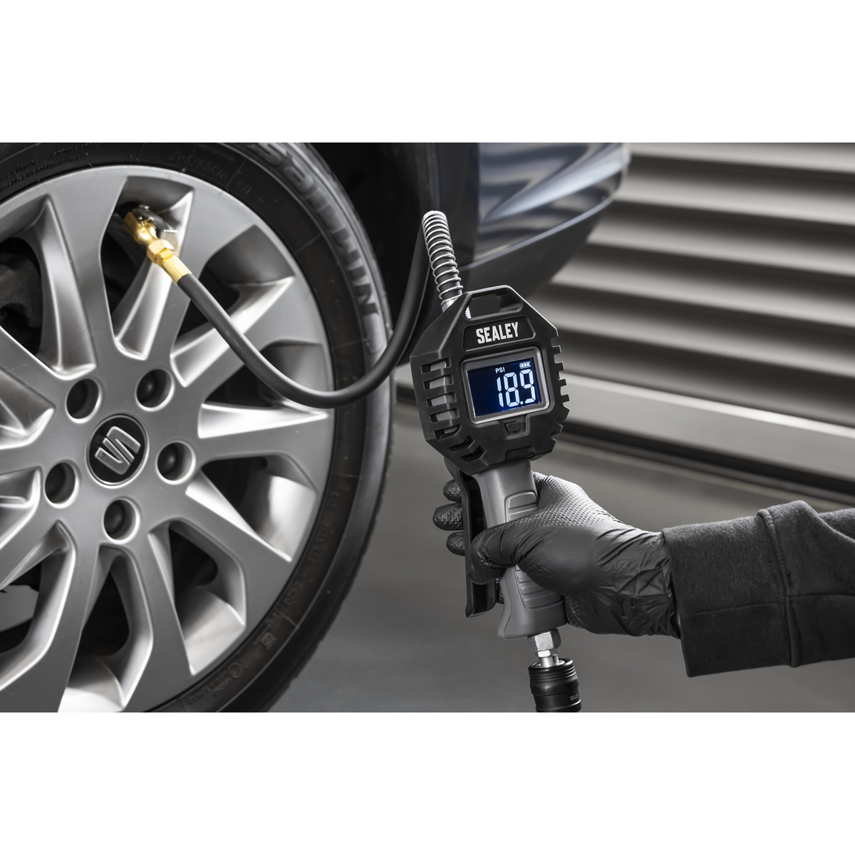 Sealey SA500 Rechargeable Digital Tyre Inflator with Clip-On Connector