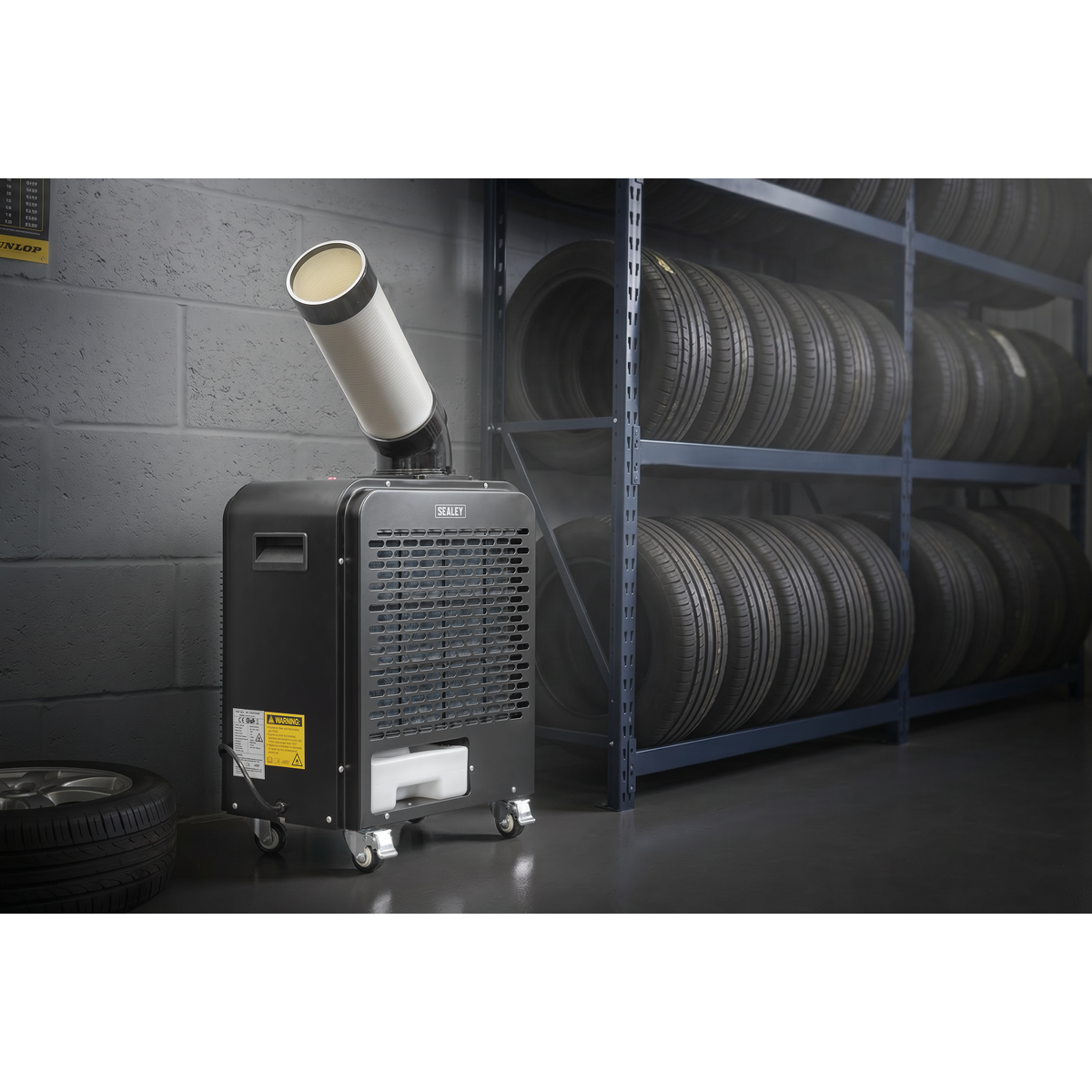 Sealey SAC7001 Industrial Spot Cooler Air Conditioner/Air Cooler 6,800Btu/hr (2kW)