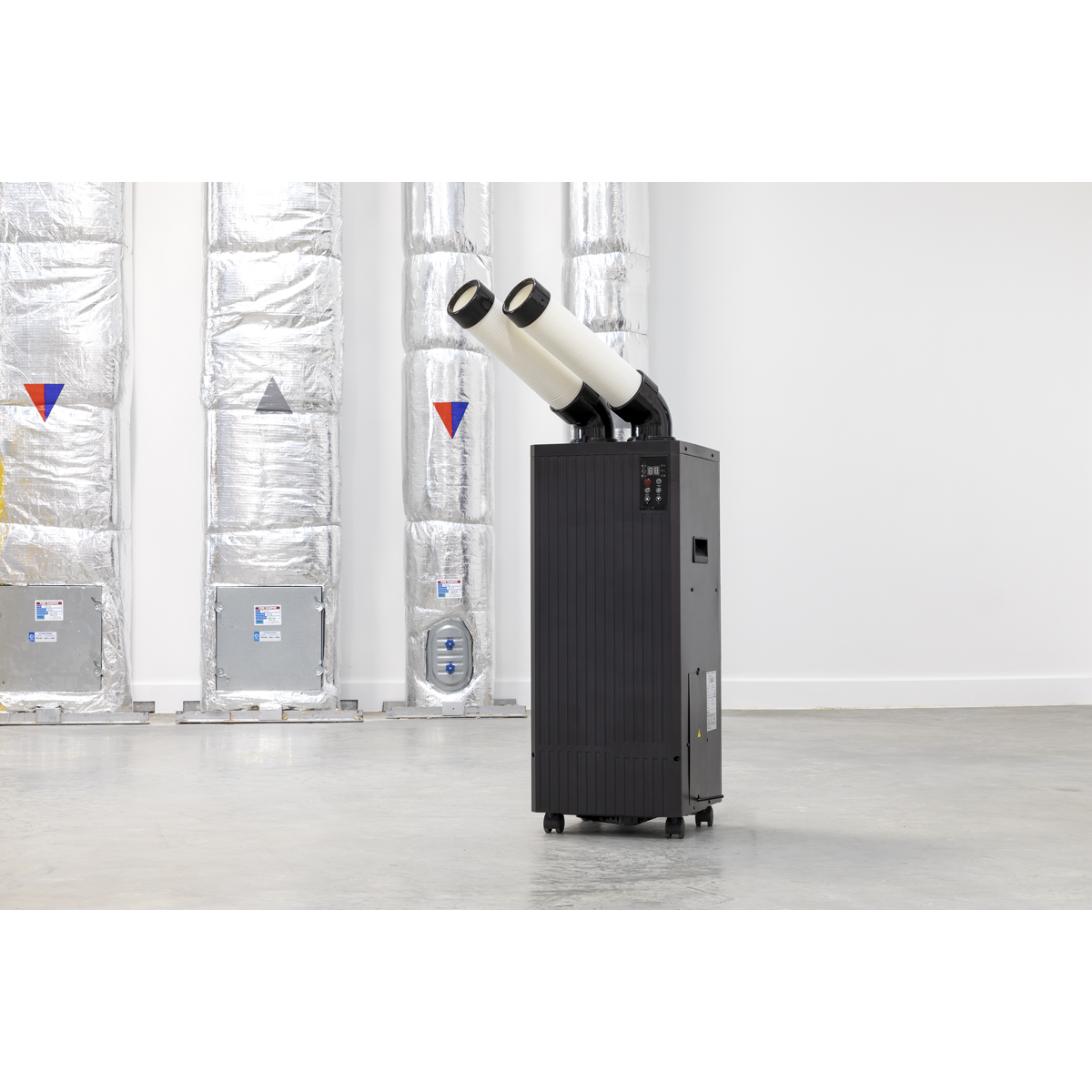 Sealey SAC8500 Industrial Spot Cooler Air Conditioner/Dehumidifier/Air Cooler 8,500Btu/hr (2.5kW)