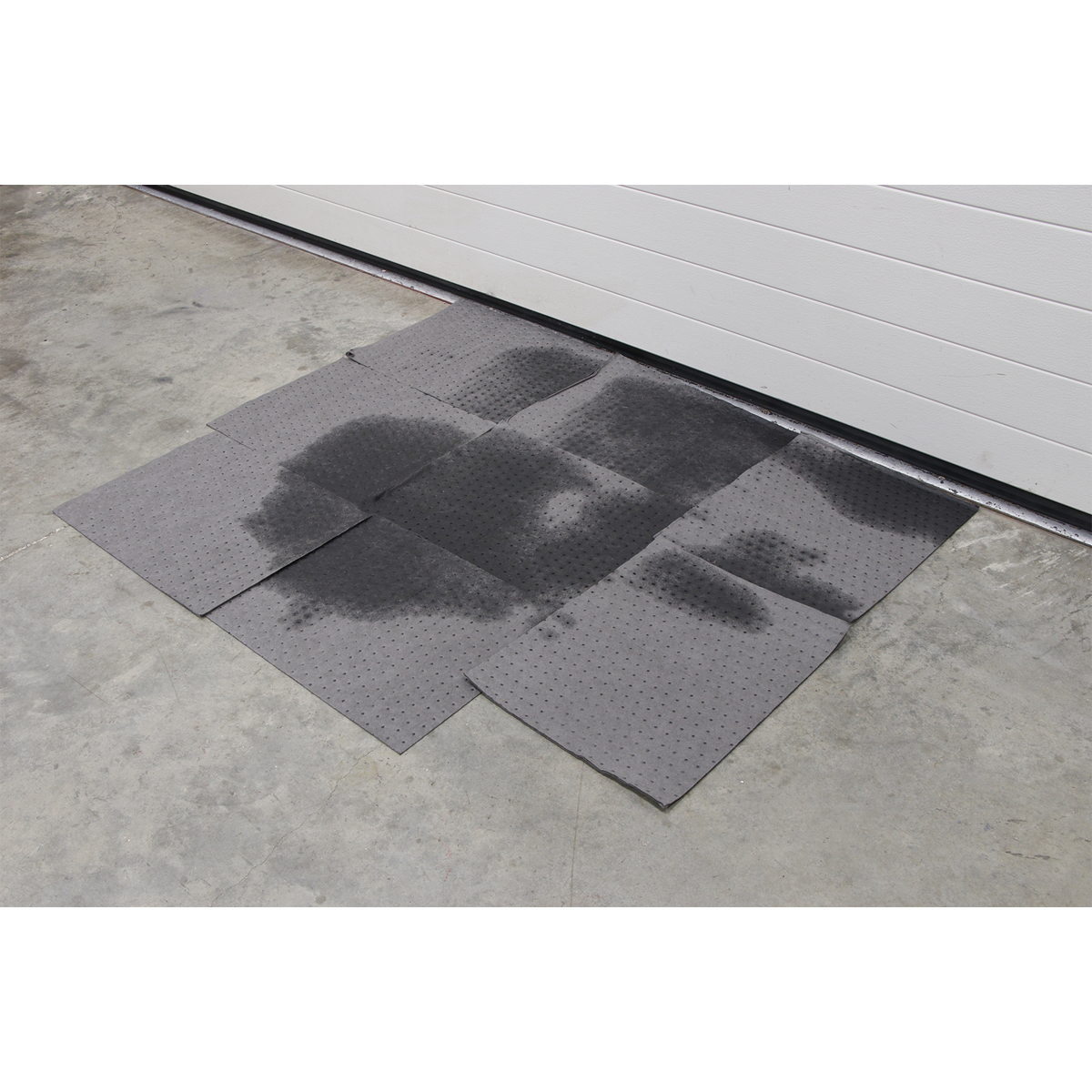 Sealey SAP01 Spill Absorbent Pads - Pack of 100