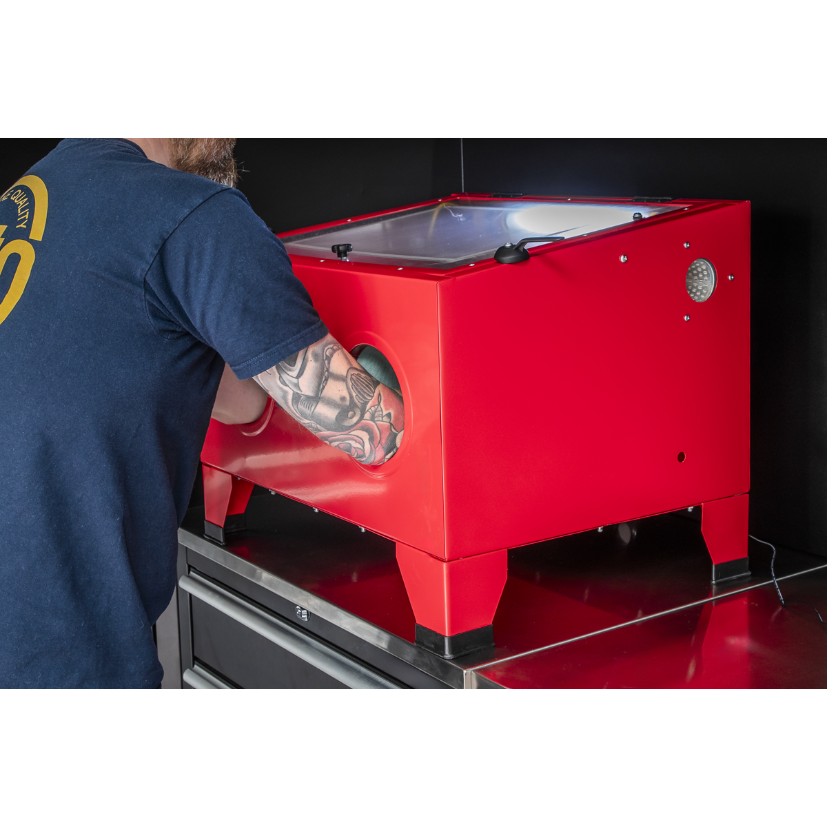 Sealey SB951 Shot Blasting Cabinet with Gun 640 x 490 x 490mm