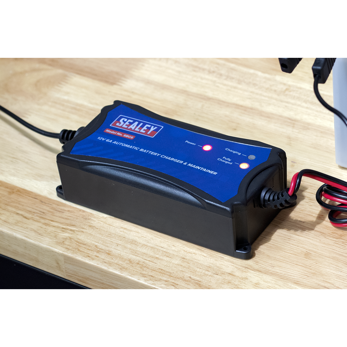 Sealey SBC6 12V Fully Automatic Battery Maintainer/Charger 6A
