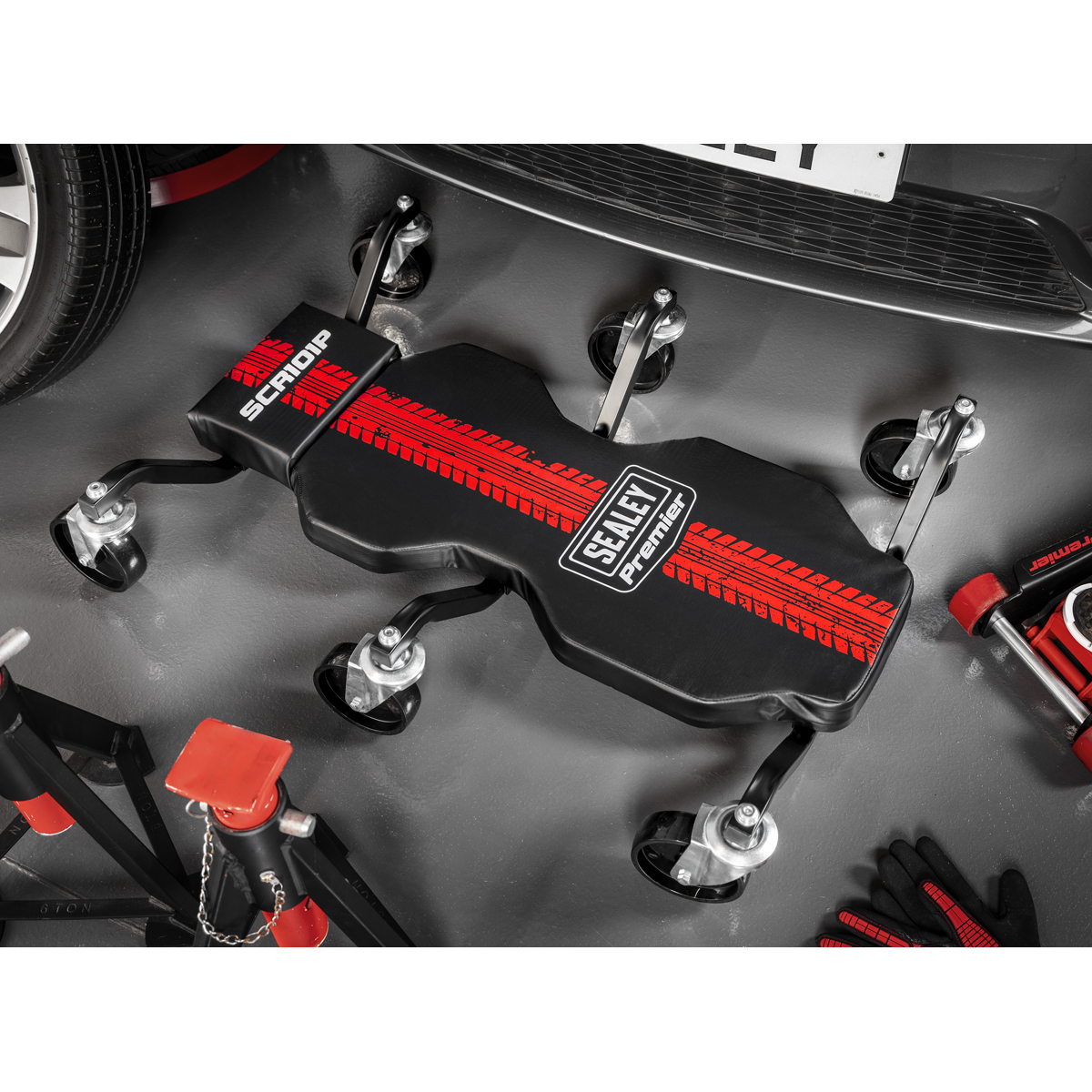 Sealey SCR101P Steel Creeper with 6 Rough Ground 5" Wheels & Headrest