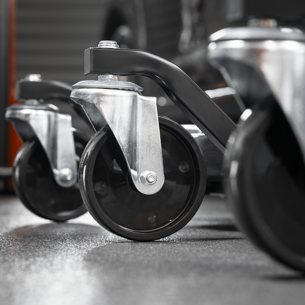 Sealey SCR101P Steel Creeper with 6 Rough Ground 5" Wheels & Headrest