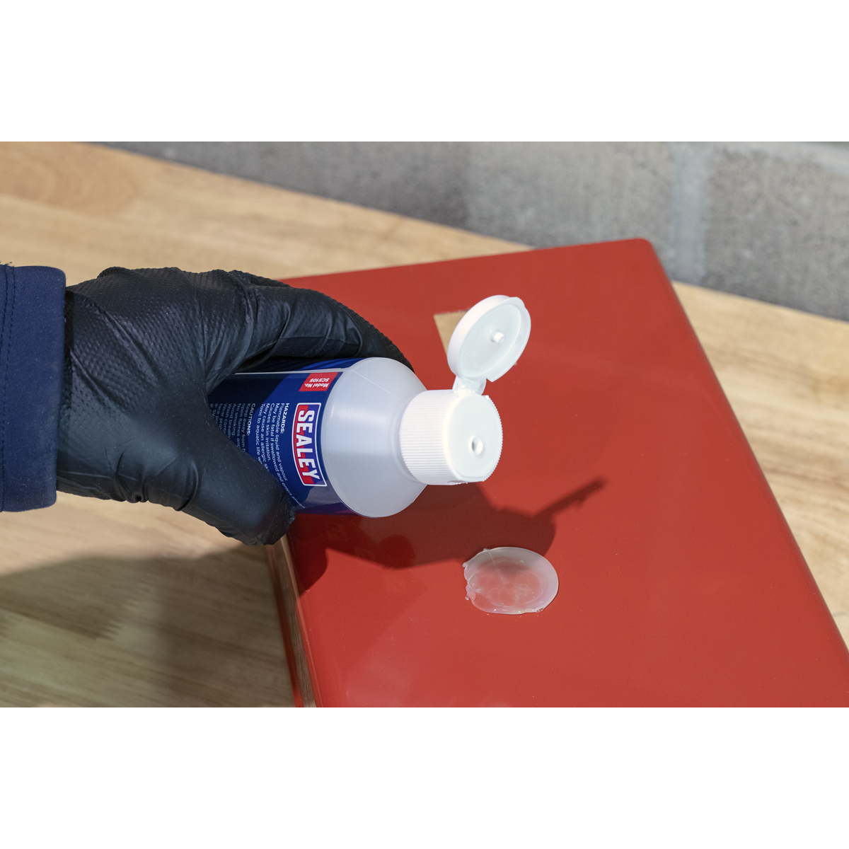 Sealey SCS105 Glue Removal Fluid 200ml