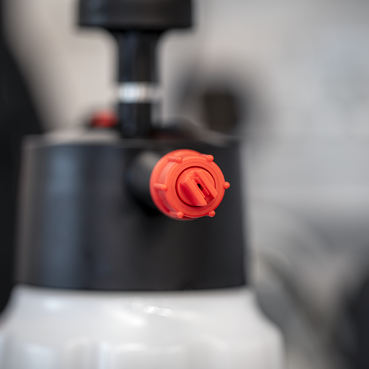 Sealey SCSG09 Snow Foaming/Detailing/Maintenance Pressure Sprayer 2L