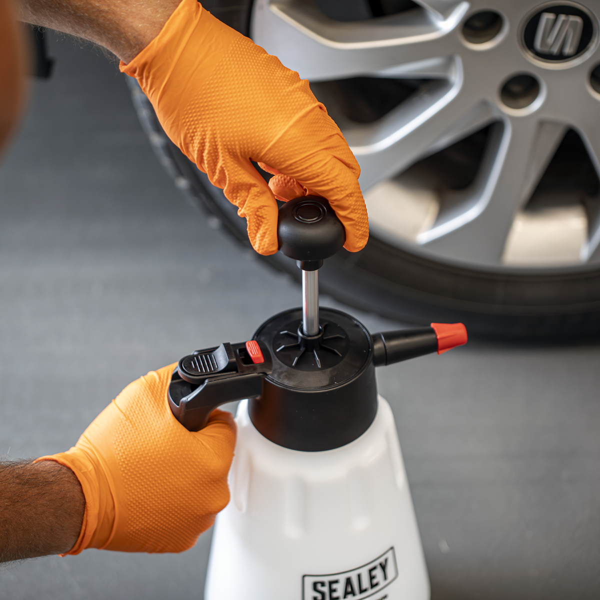 Sealey SCSG09 Snow Foaming/Detailing/Maintenance Pressure Sprayer 2L