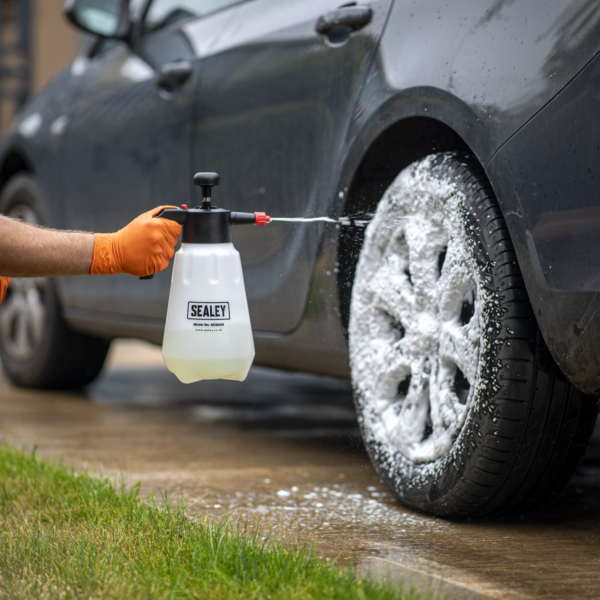 Sealey SCSG09 Snow Foaming/Detailing/Maintenance Pressure Sprayer 2L