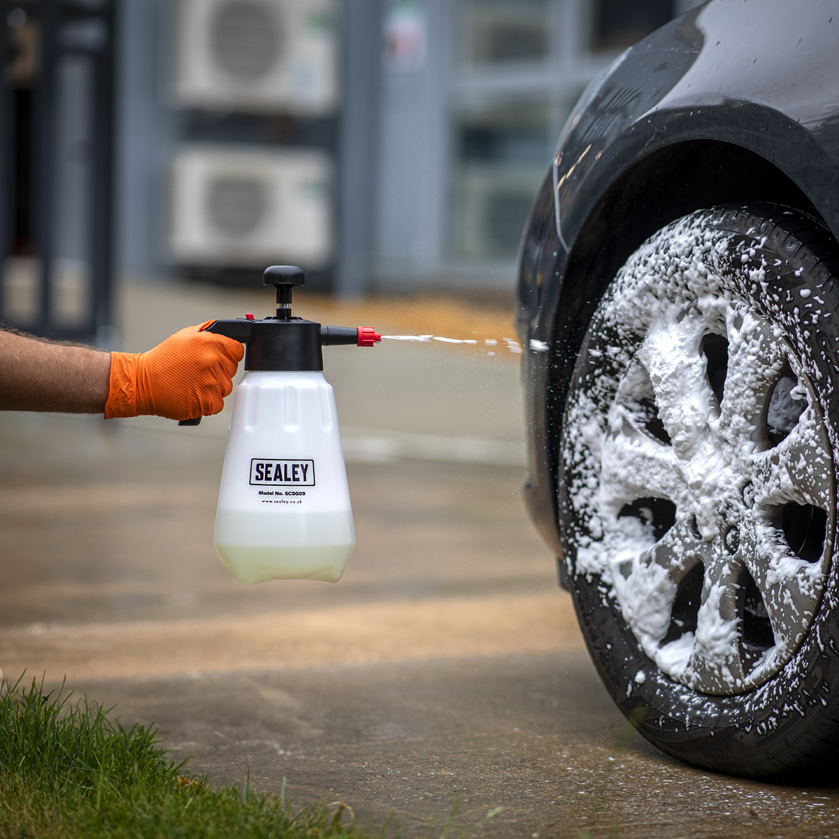 Sealey SCSG09 Snow Foaming/Detailing/Maintenance Pressure Sprayer 2L