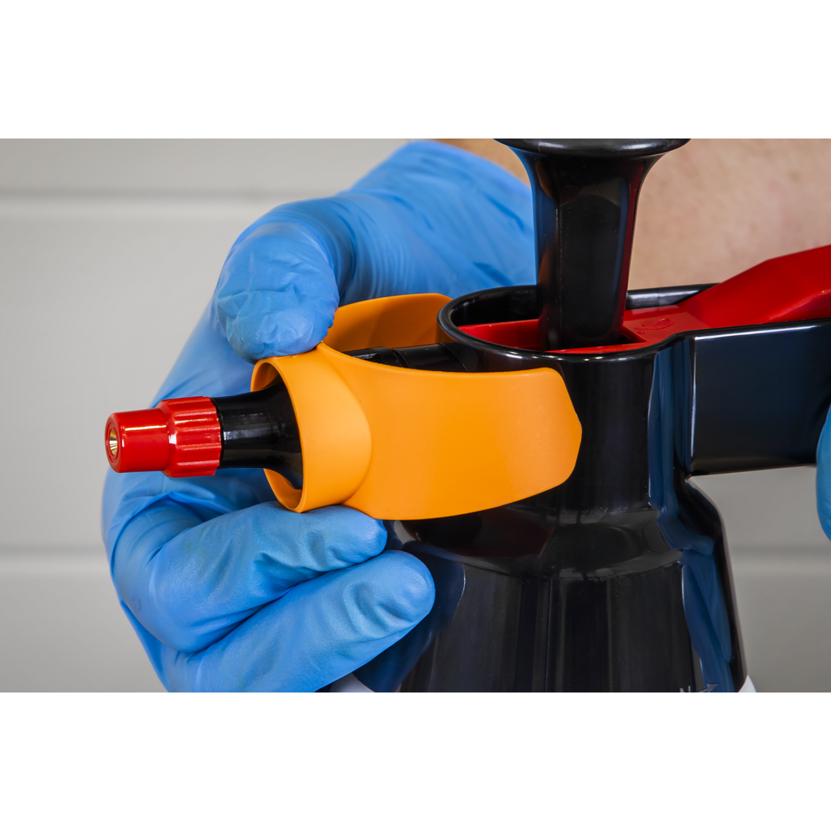 Sealey SCSGCOMBO Premium Pressure Solvent Sprayers & Colour-Coded Caps Combo 1L