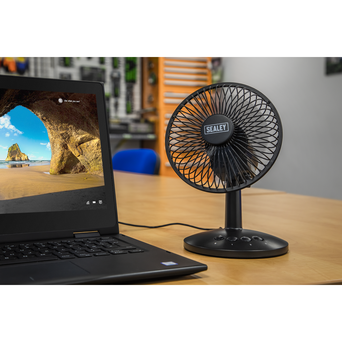 Sealey SFF6USB 6" Small Oscillating USB Desk Fan 3-Speed