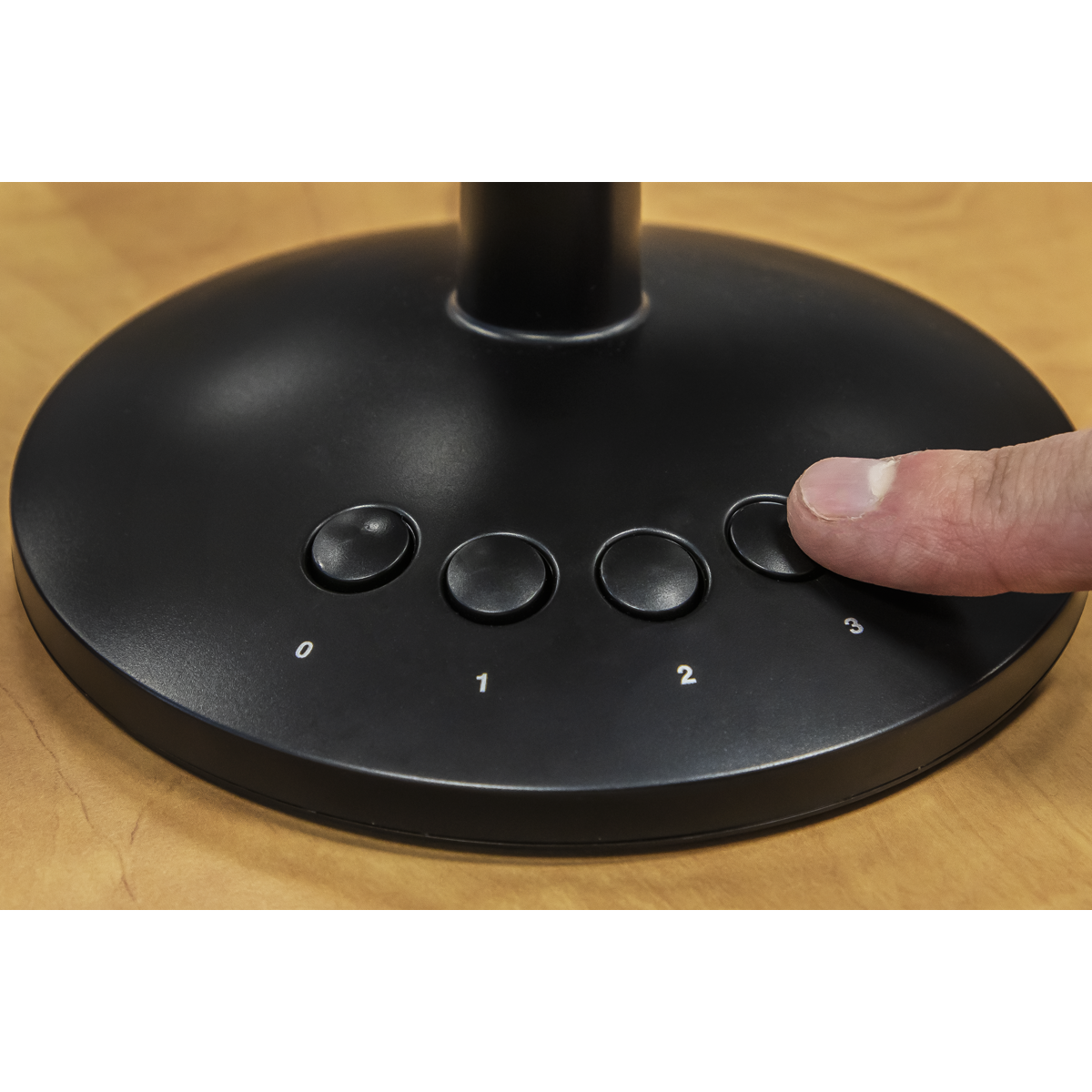 Sealey SFF6USB 6" Small Oscillating USB Desk Fan 3-Speed