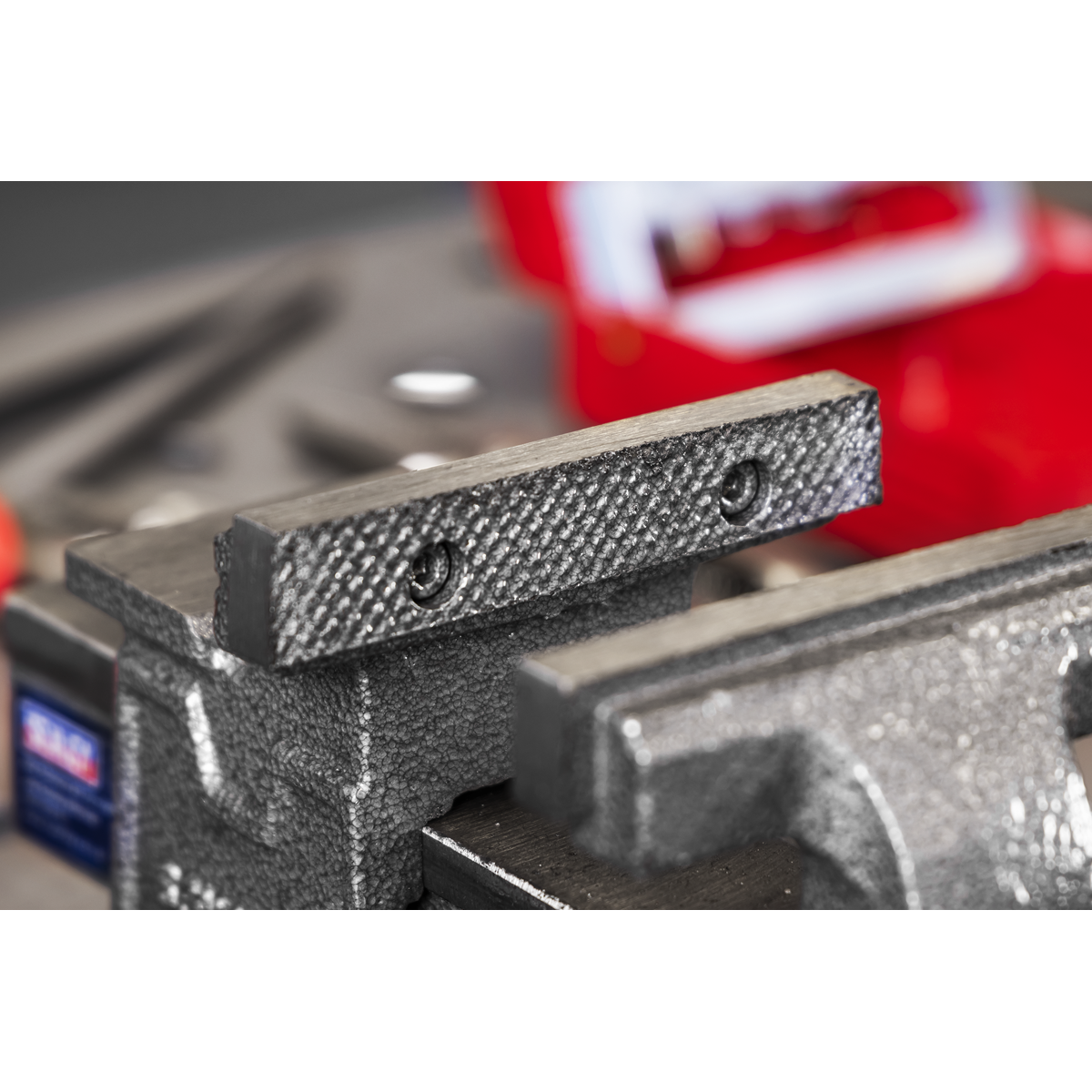 Sealey SGV100L 100mm SG Iron Vice with Swivel Base