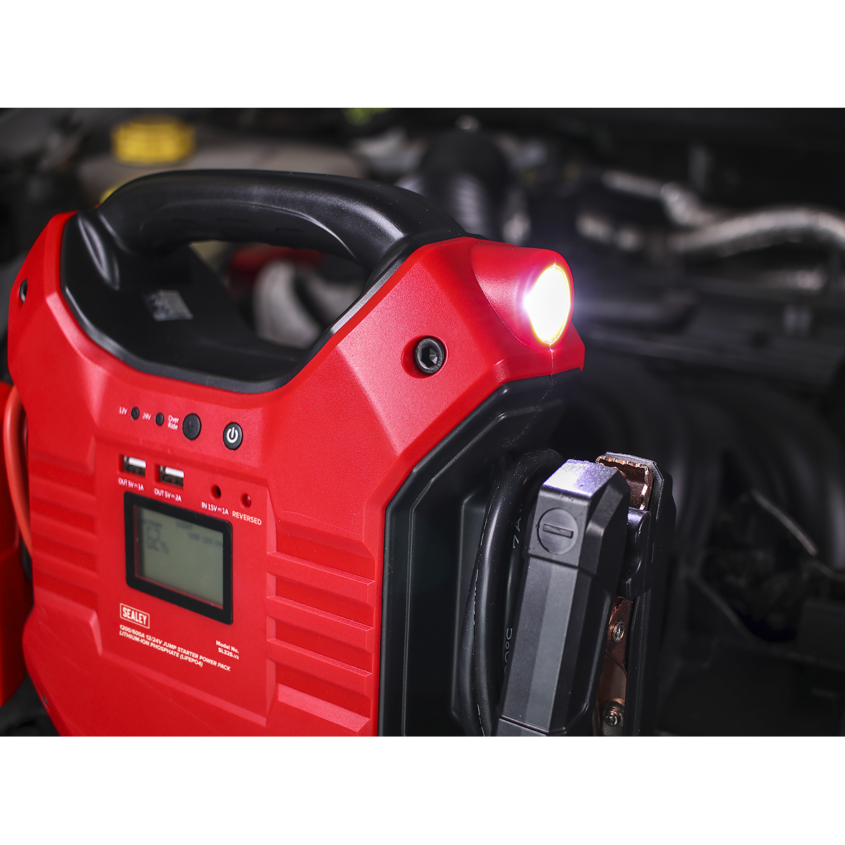 Sealey SL32S 12/24V Jump Starter Power Pack Lithium-ion Phosphate (LiFePo4) 1200/600 Peak Amps