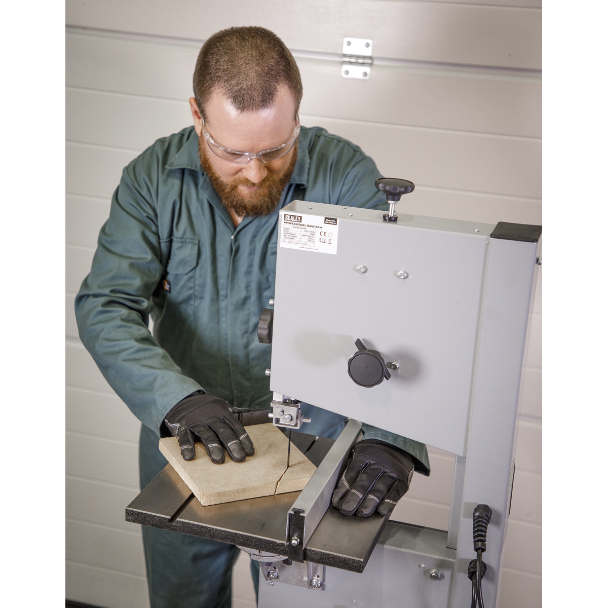 Sealey SM1304 Professional Bandsaw 245mm