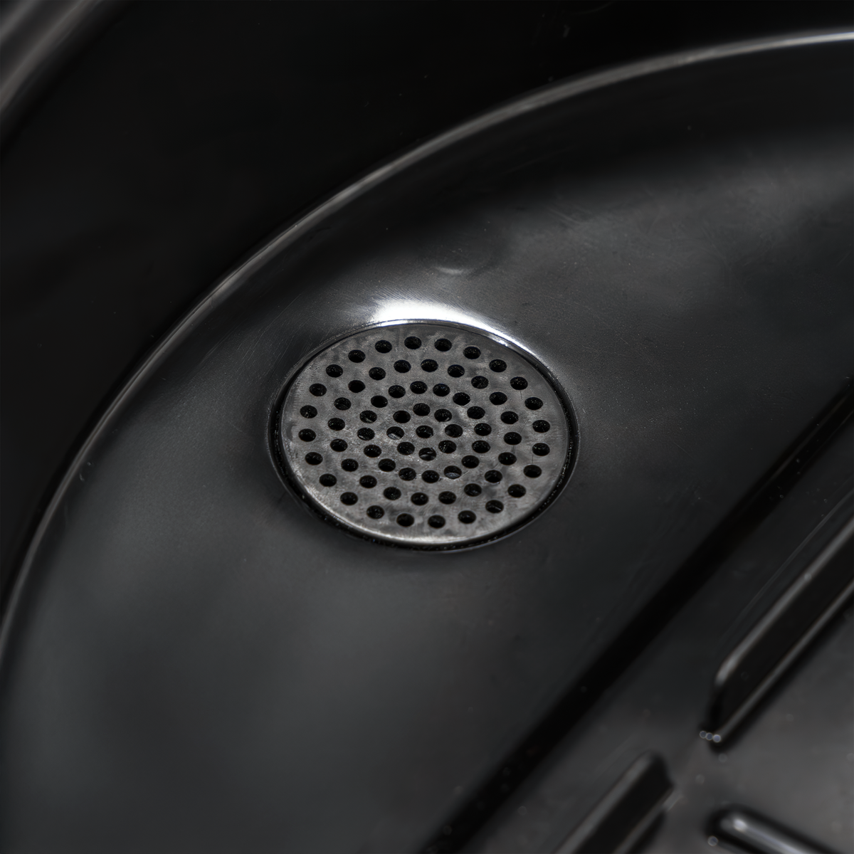 Sealey SM220 Portable Parts Washer Bucket with Brush 14L