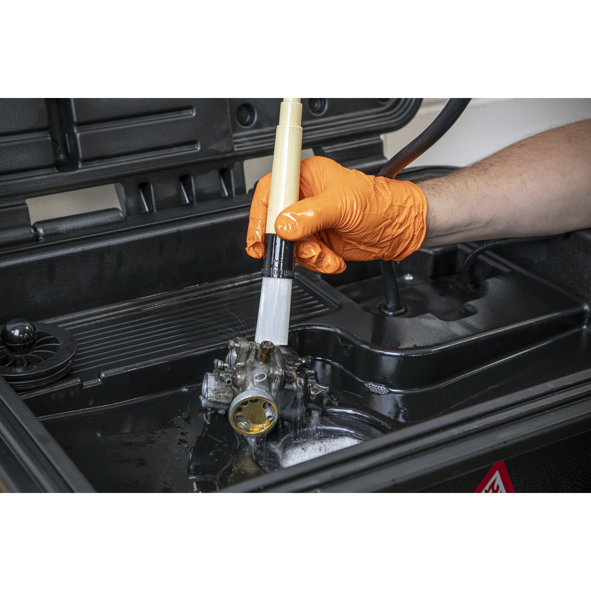 Sealey SM222 Mobile Parts Cleaning Tank with Brush 16L