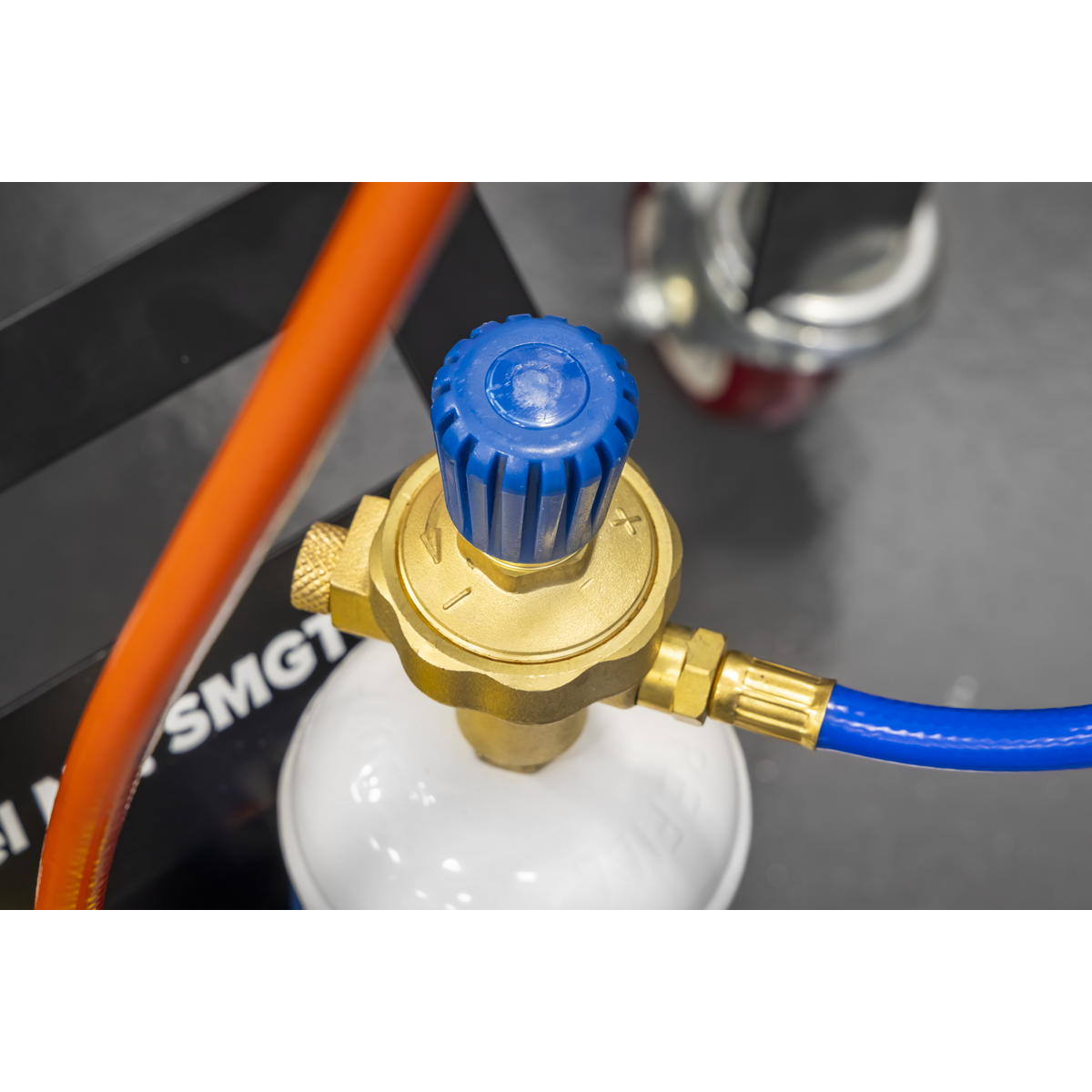Sealey SMGKIT02 MAPP Gas & Oxygen Brazing Kit with 400g MAPP Cylinder & 950ml Oxygen Cylinder