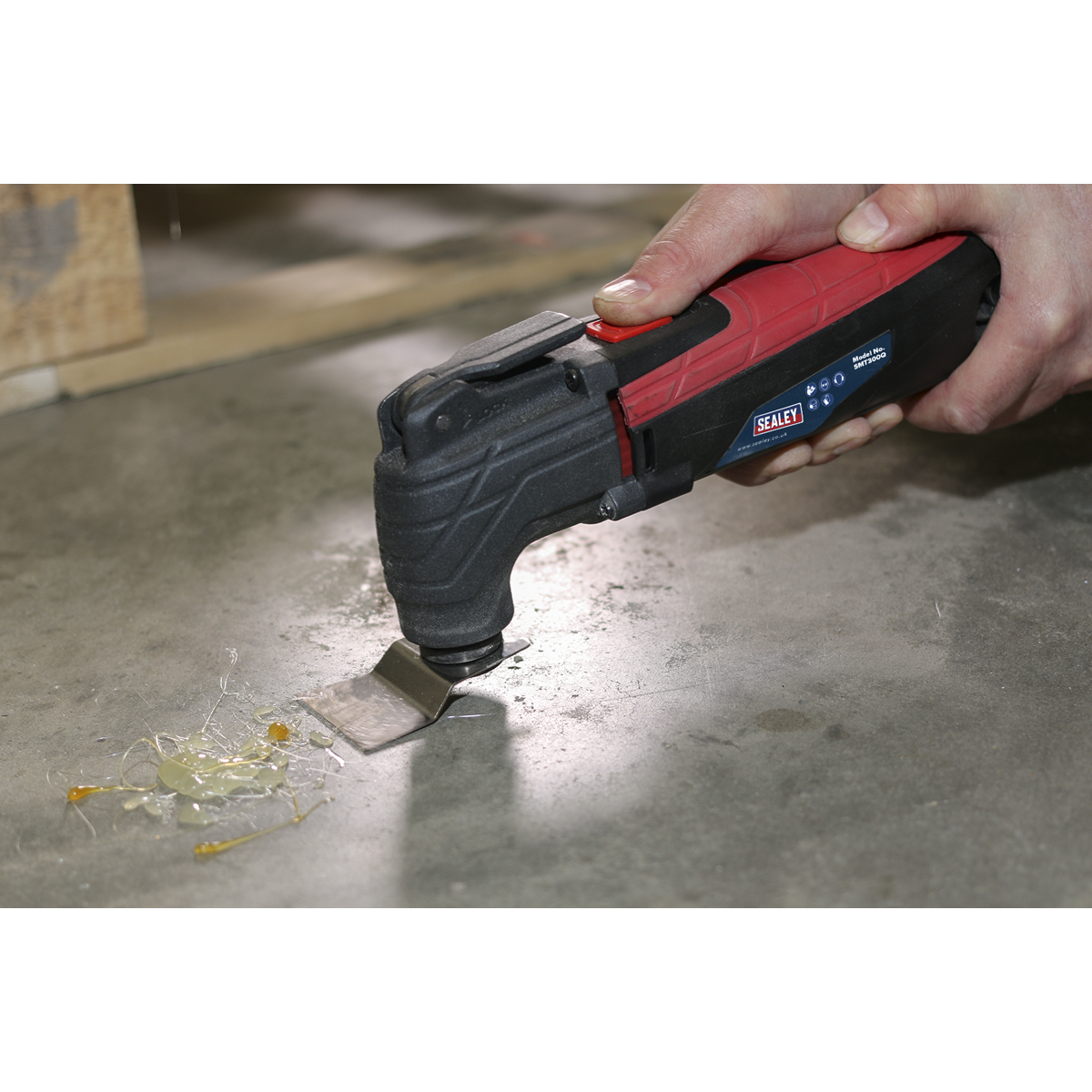 Sealey SMT300Q Variable Speed Quick Change Oscillating Multi-Tool 300W/230V