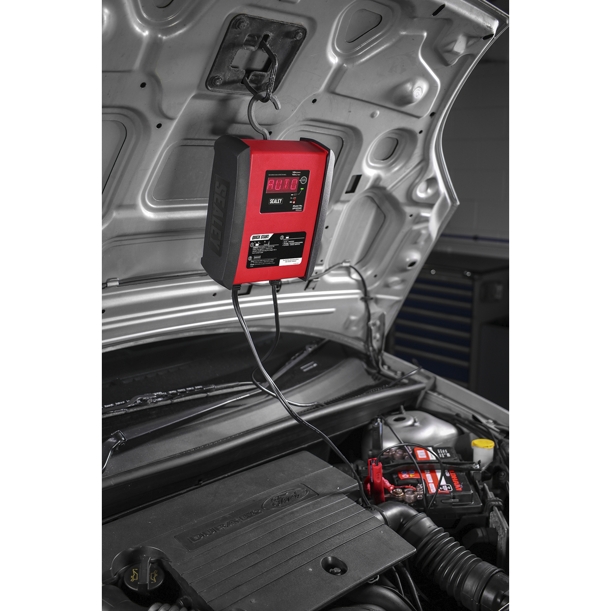 Sealey SPI1224S 12V/15A 24V/10A Intelligent Speed Charge Battery Charger/Maintainer