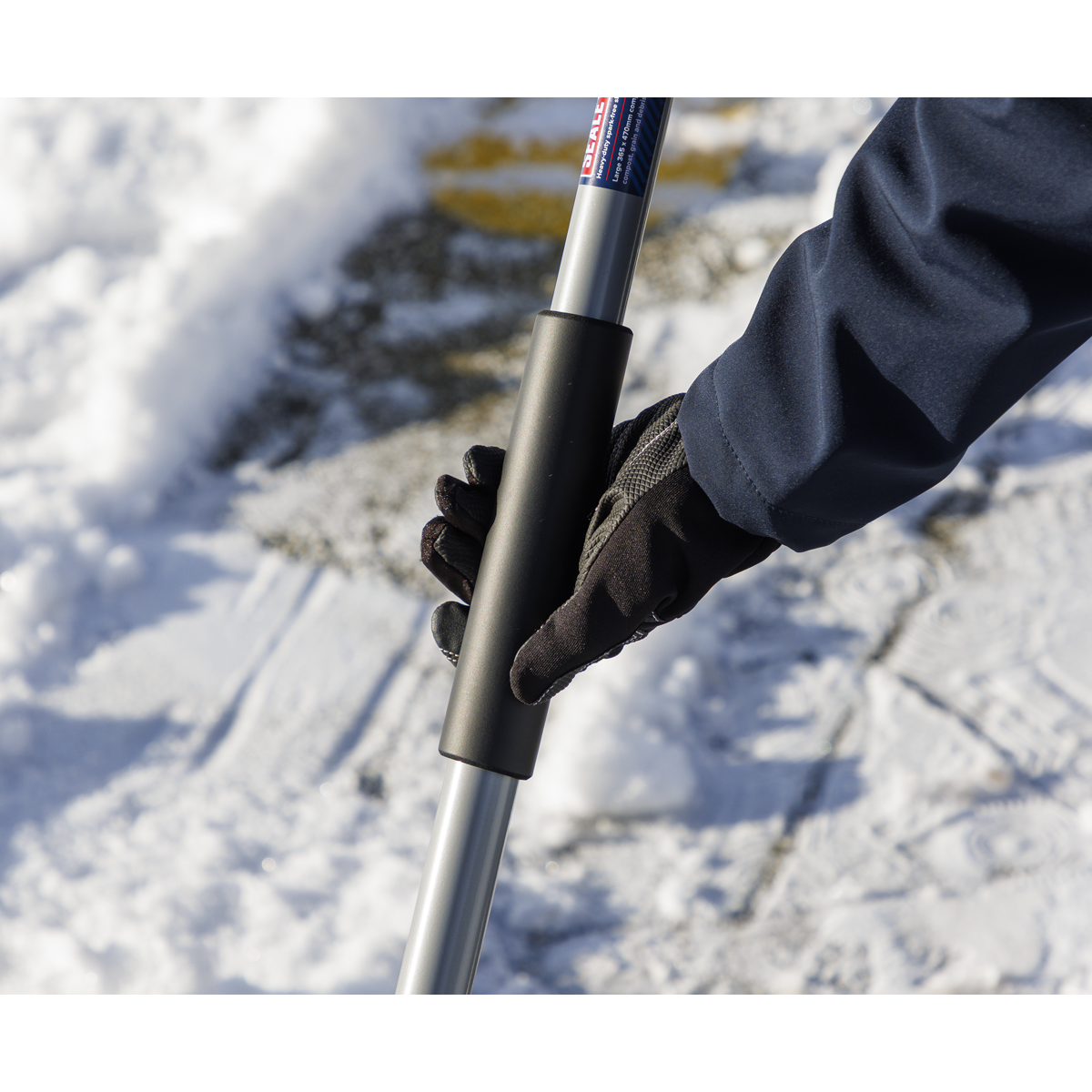 Sealey SS01 General-Purpose Shovel with 900mm Metal Handle