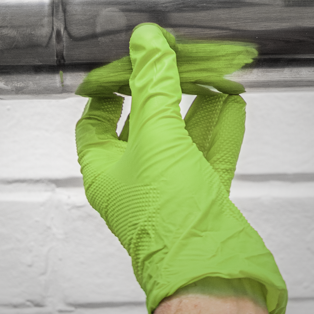 Sealey SSP54XL Diamond Grip Extra-Thick Nitrile Powder-Free Gloves, Hi-Vis Green, X-Large - Pack of 50