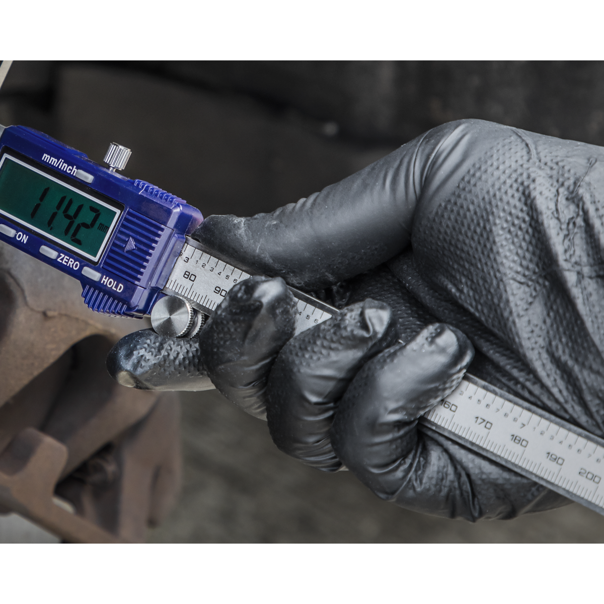 Sealey SSP57XL Diamond Grip Extra-Thick Nitrile Powder-Free Gloves, Black, X-Large - Pack of 50