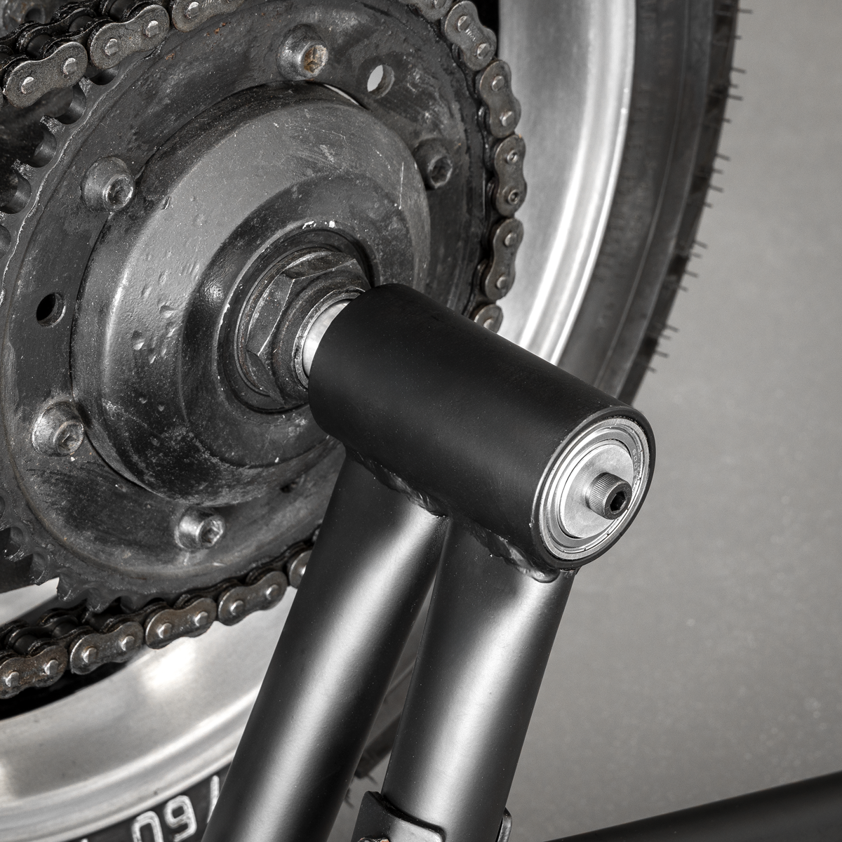 Sealey SSPS Single-Sided Motorcycle Stand 