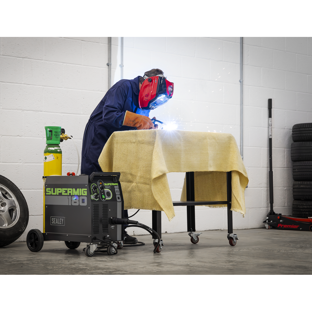 Sealey SUPERMIG180 Professional Gas/Gasless MIG Welder with Binzel® Euro Torch 180A 230V
