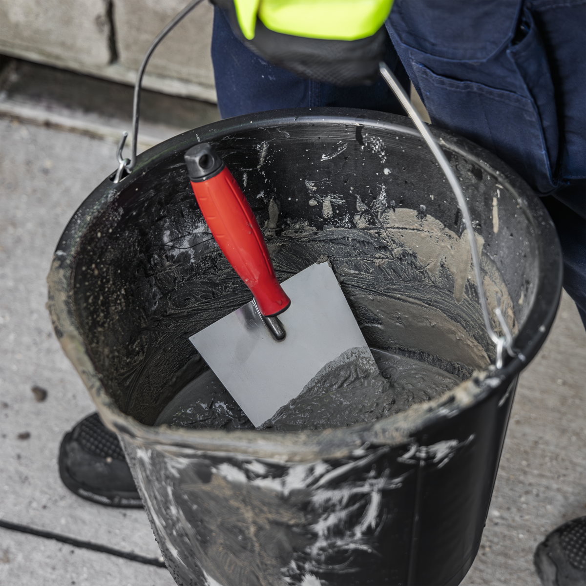 Sealey T1204 Stainless Steel Bucket Trowel with Rubber Handle 180mm