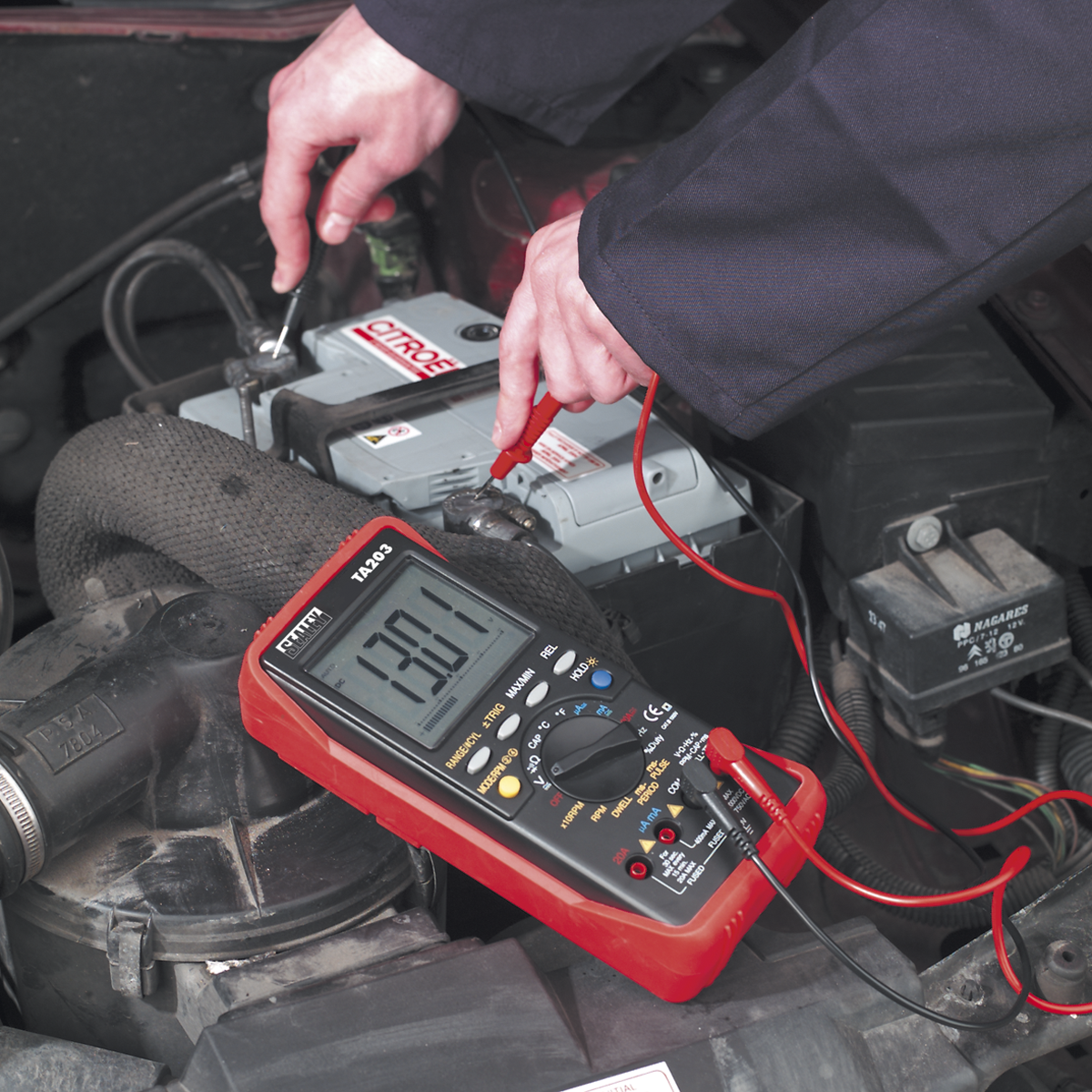 Sealey TA203 15-Function Digital Automotive Multimeter with Bar Graph/PC Link