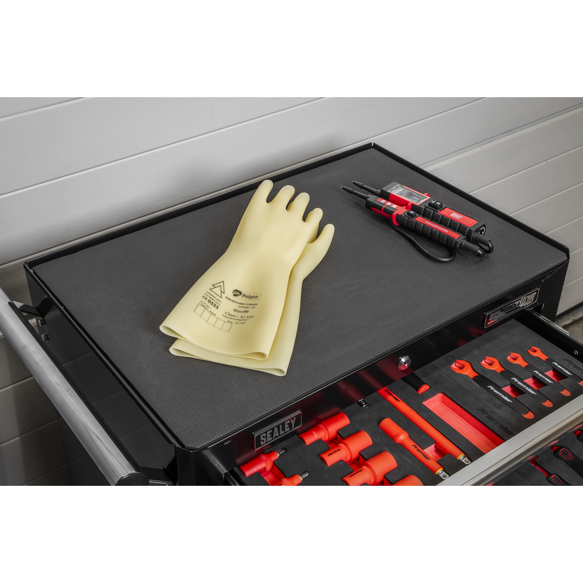 Sealey TBTECOMBO2 Rollcab 7 Drawer with Insulated Tool Kit 63pc