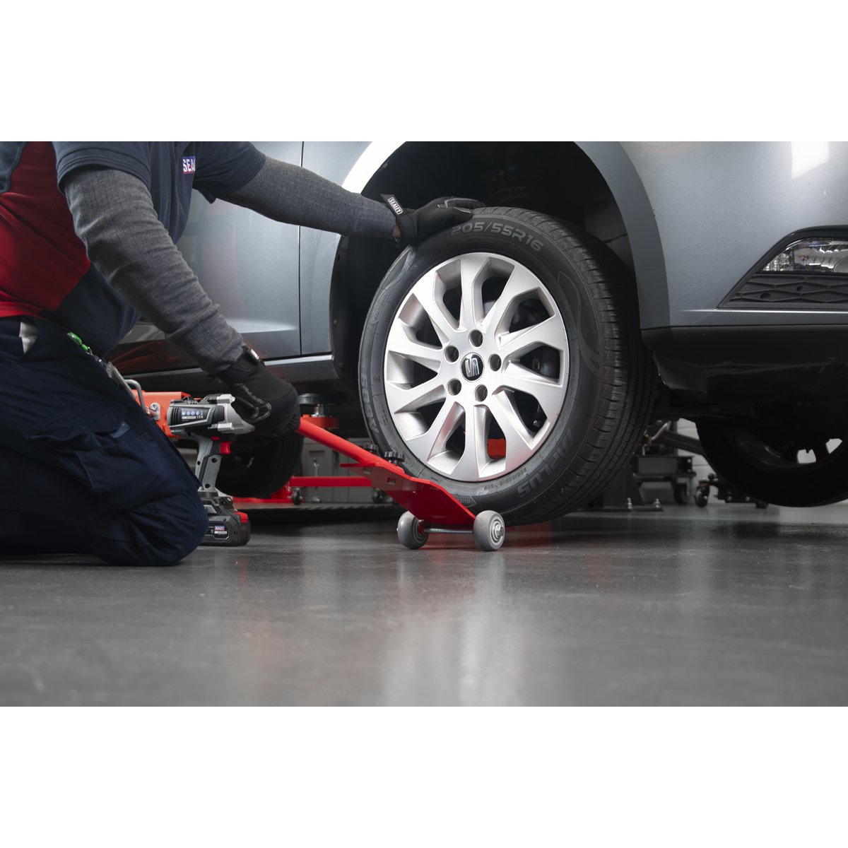 Sealey TJ02 Long Tyre Jack