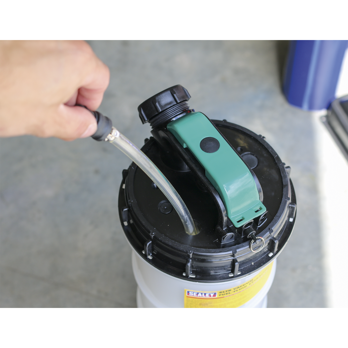 Sealey TP204 Vacuum Fuel/Fluid Extractor 8L