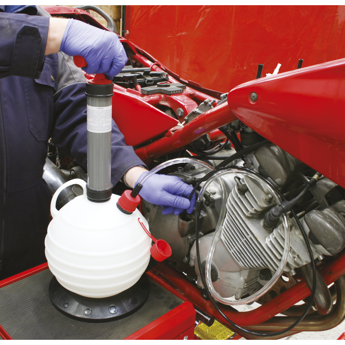 Sealey TP696 Manual Vacuum Oil & Fluid Extractor Pump 5.5L