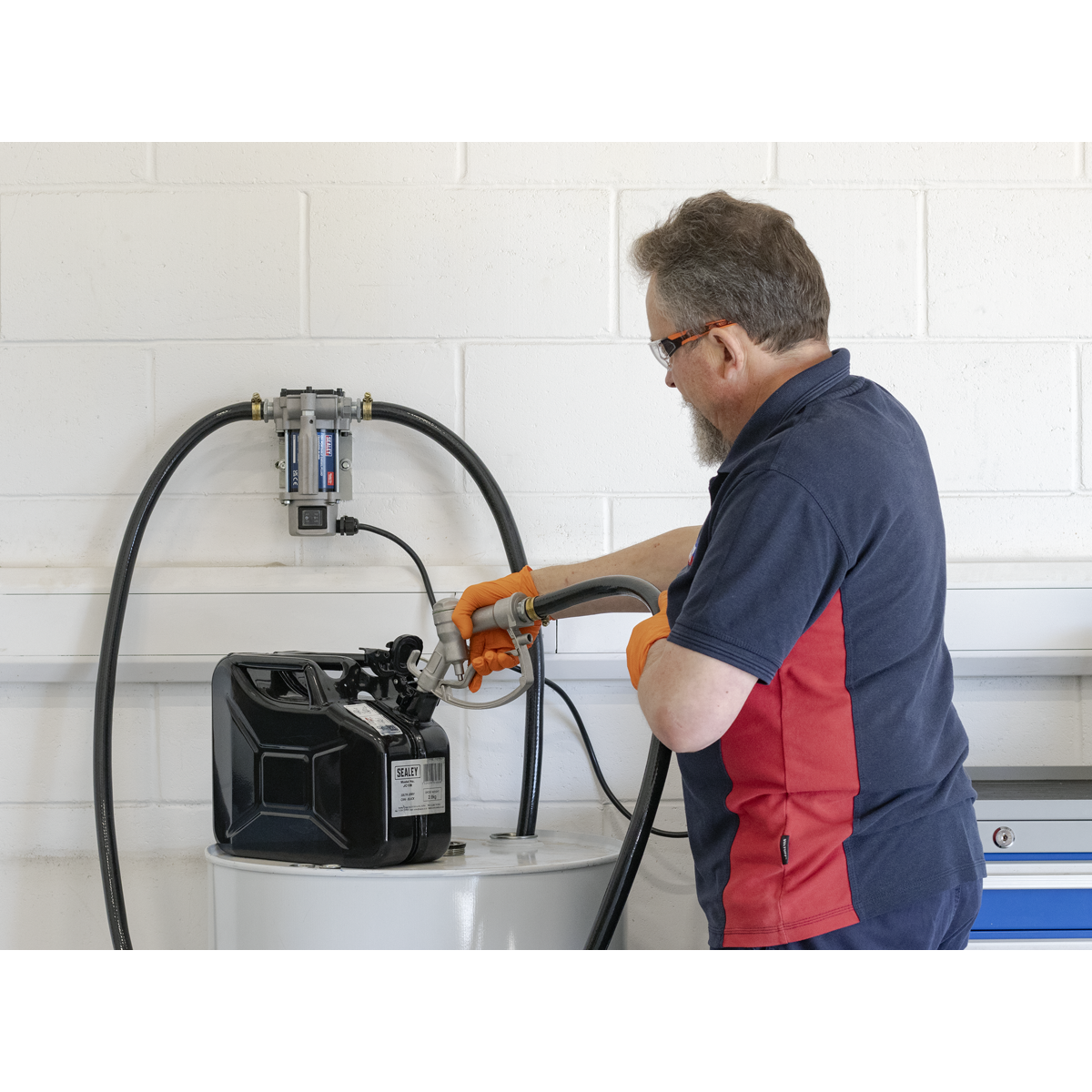 Sealey TP9624 Portable Diesel/Fluid Transfer Pump 24V