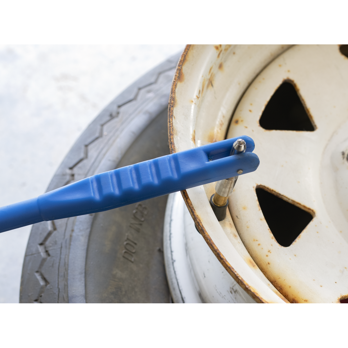 Sealey TST04 Alloy Rim Tyre Valve Installer