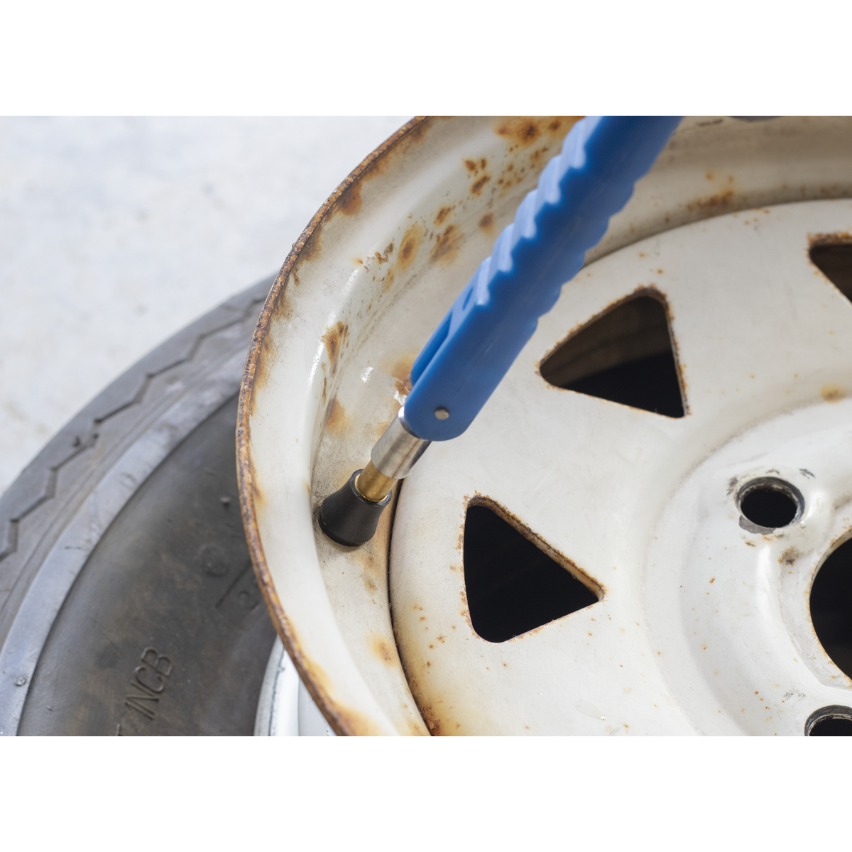 Sealey TST04 Alloy Rim Tyre Valve Installer