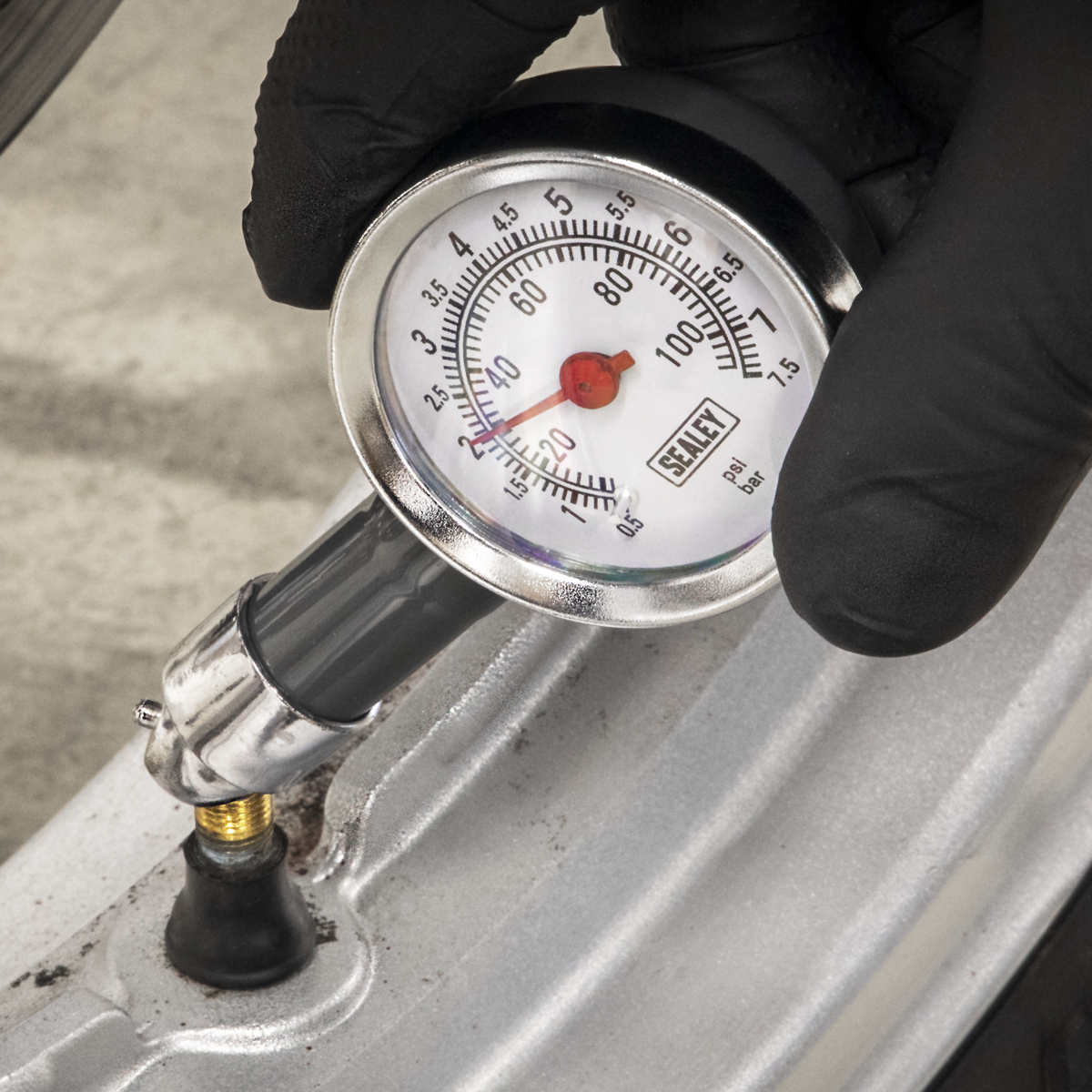 Sealey TSTPG43 Dial Type Pressure Gauge 0-100psi