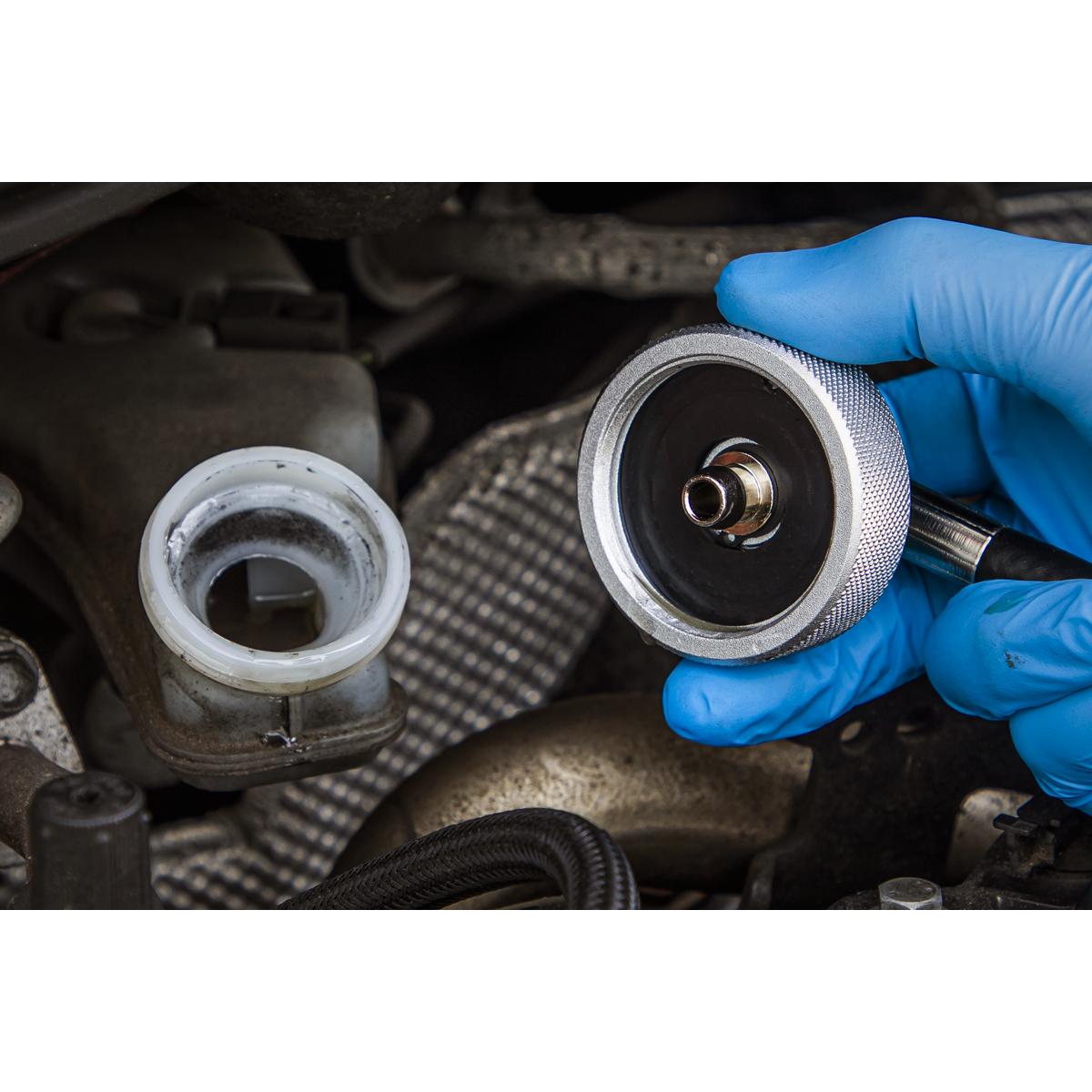 Sealey VS0204C4 Brake Pressure Bleeder Cap 45mm & Connector With Hose 90°