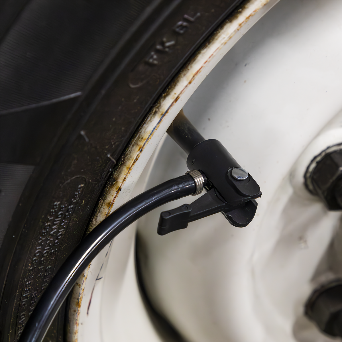 Sealey VS0205 Automatic Brake & Clutch Bleeder