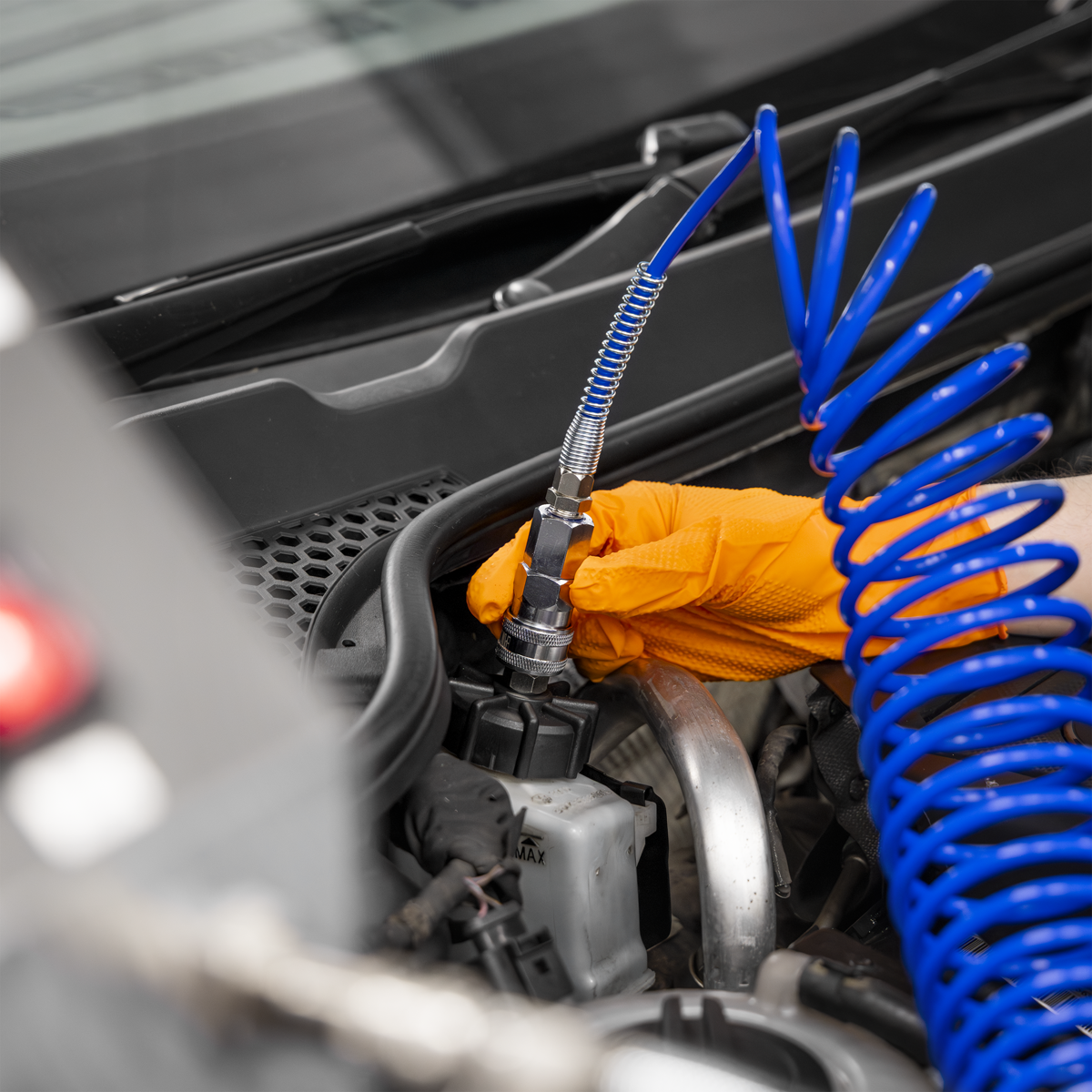 Sealey VS0207 Brake & Clutch Pressure Bleeder Kit 12V