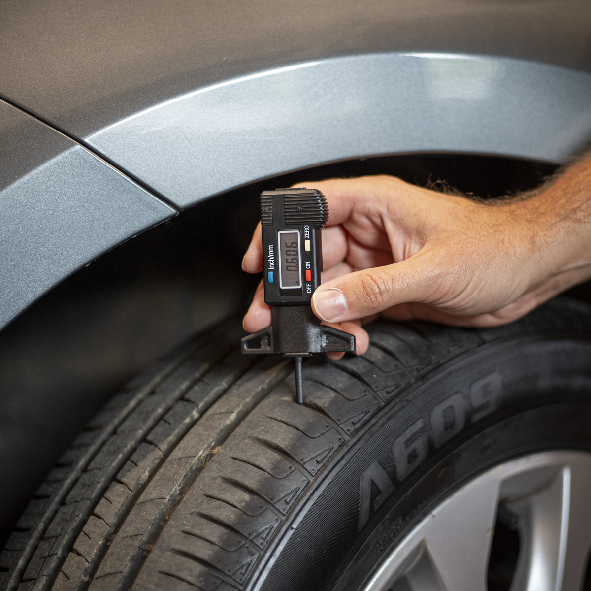 Sealey VS0564 Digital Tyre Tread Depth Gauge