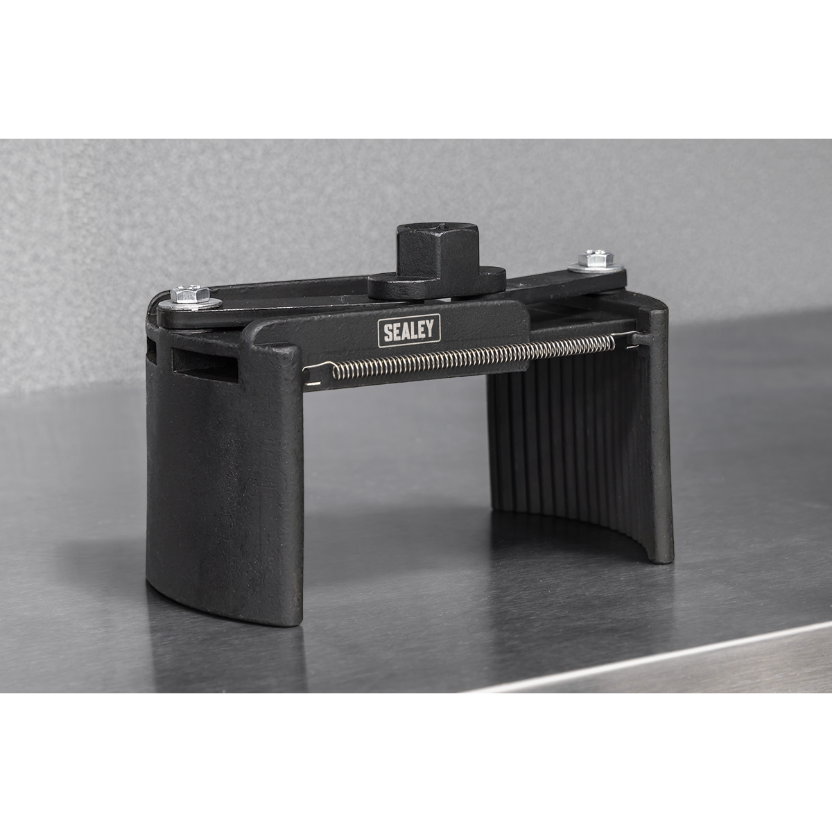 Sealey VS1040 Adjustable Oil Filter Wrench 1/2"Sq Drive 100-140mm Capacity