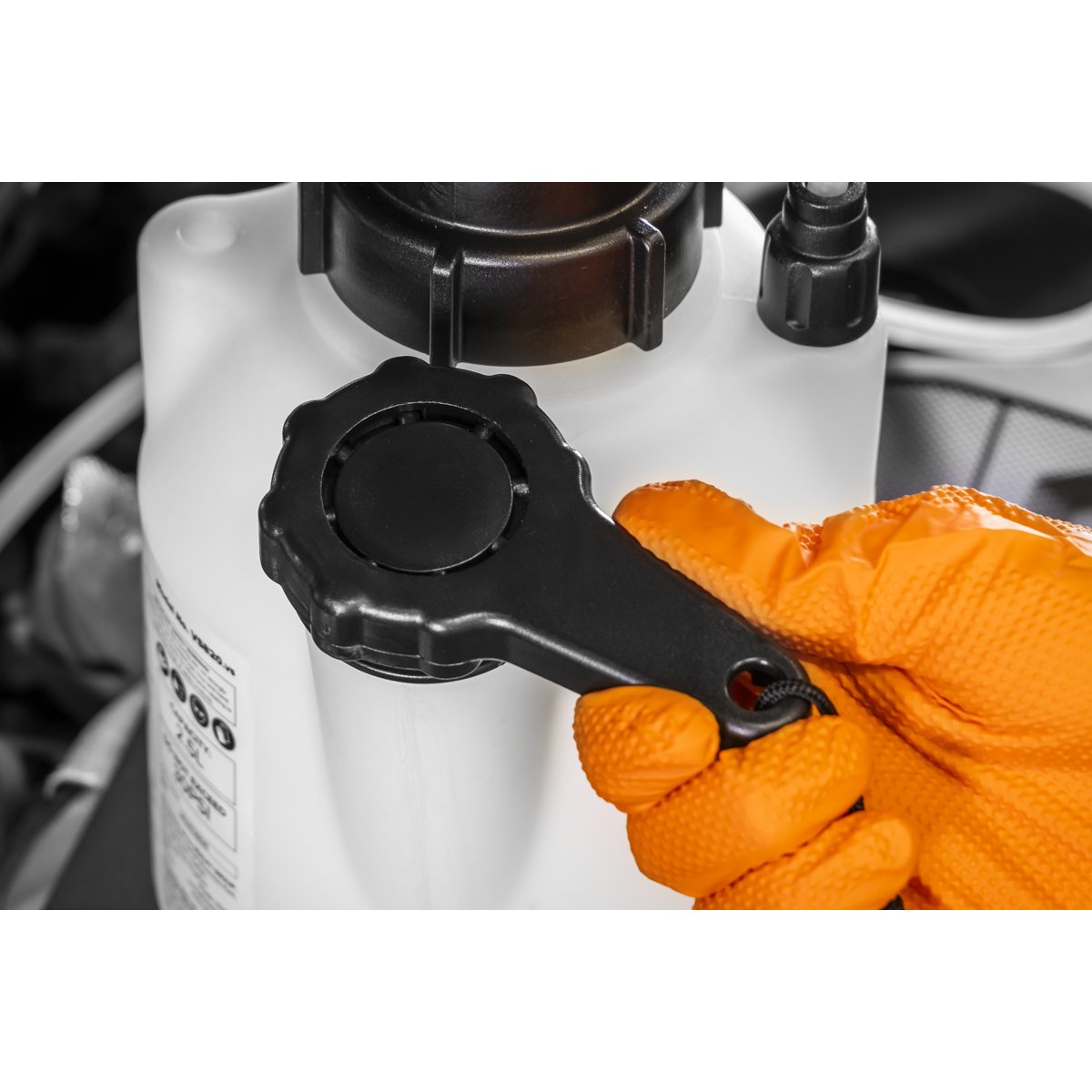Sealey VS820 Brake & Clutch Bleeding System 2.5L
