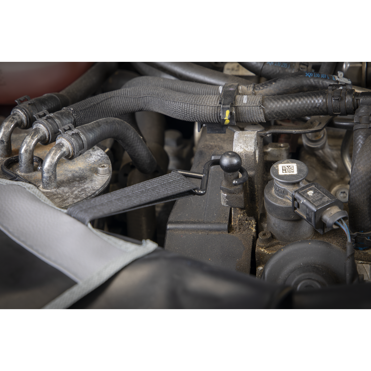 Sealey VS8505 Wing Cover with Hooks