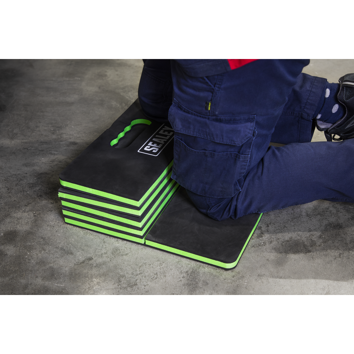 Sealey VS8582 Folding Mechanic's Work Mat 23mm